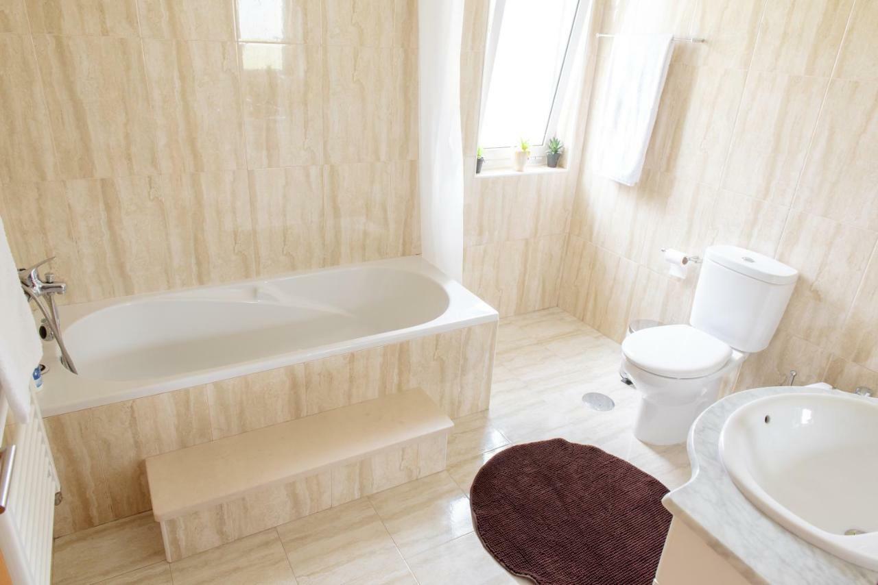 Вилла Casa De Vale Barroselas Экстерьер фото